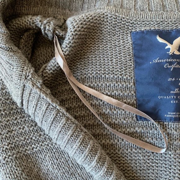 American Eagle Outfitters | Long Grey Cardigan - Picture 12 of 13